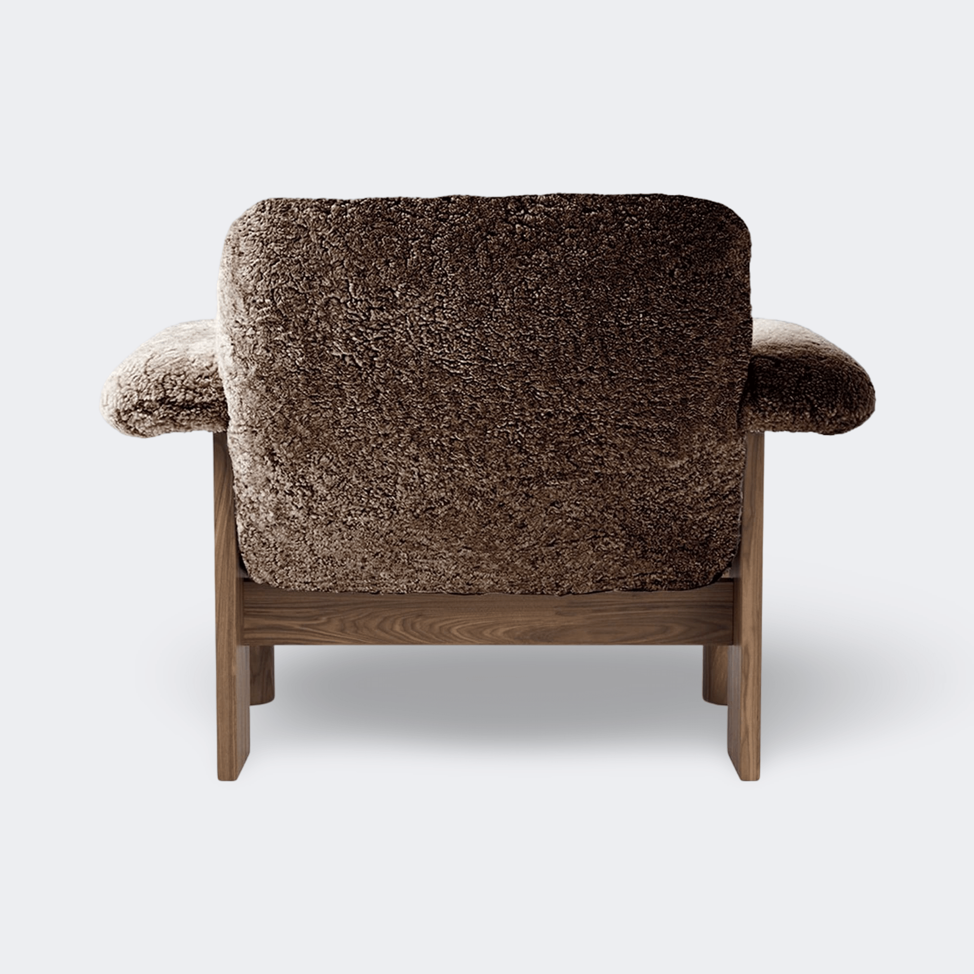 Audo Copenhagen Brasilia Lounge Chair, Low Back, Sheepskin Sheepskin Sahara Walnut - KANSO