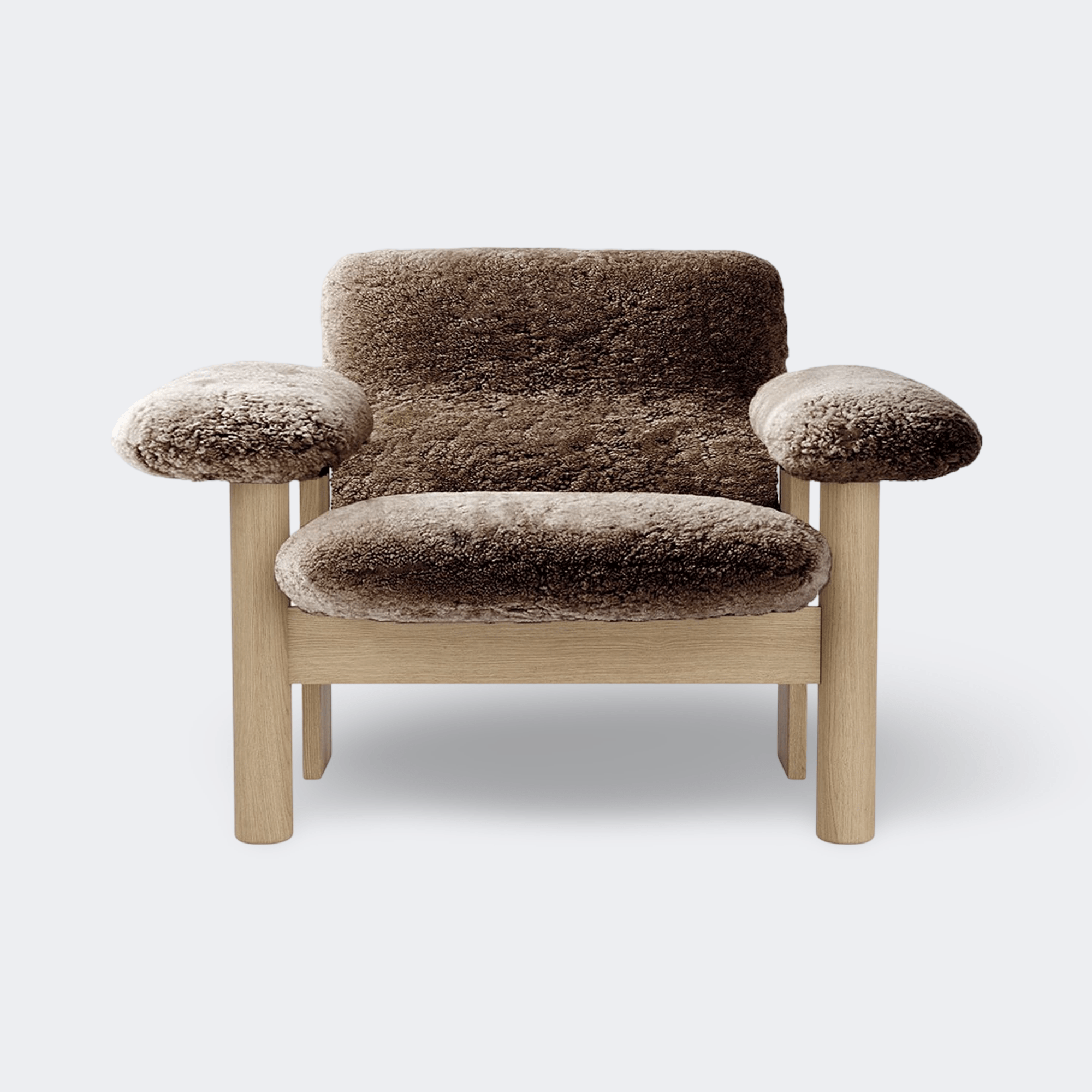 Audo Copenhagen Brasilia Lounge Chair, Low Back, Sheepskin Sheepskin Sahara Oak Base - KANSO