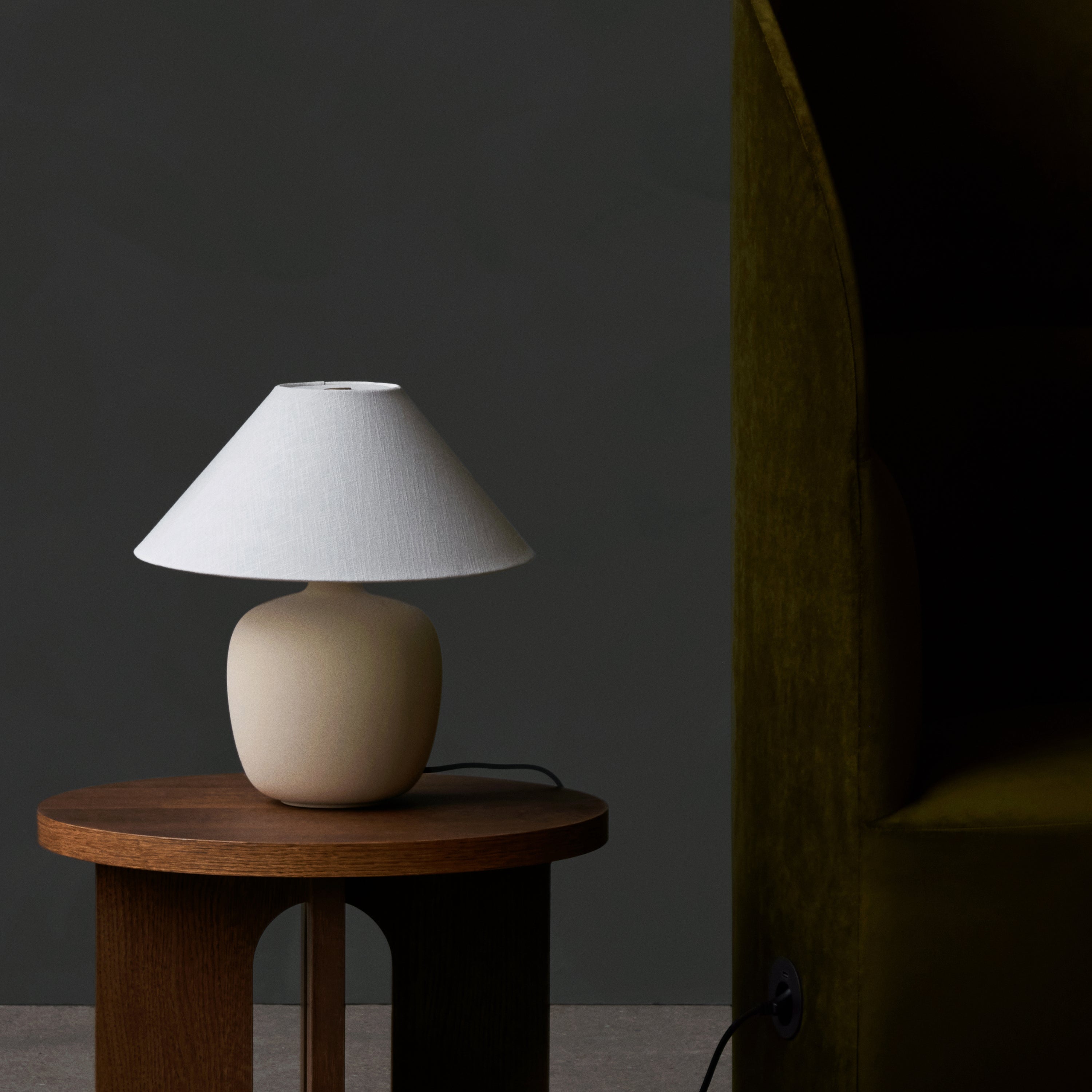 Audo Copenhagen Torso Table Lamp - KANSO