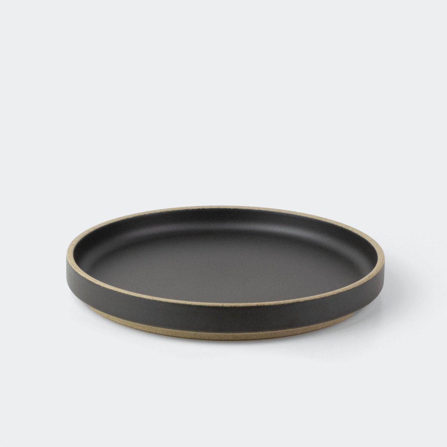 Hasami Porcelain Plate in Black - KANSO