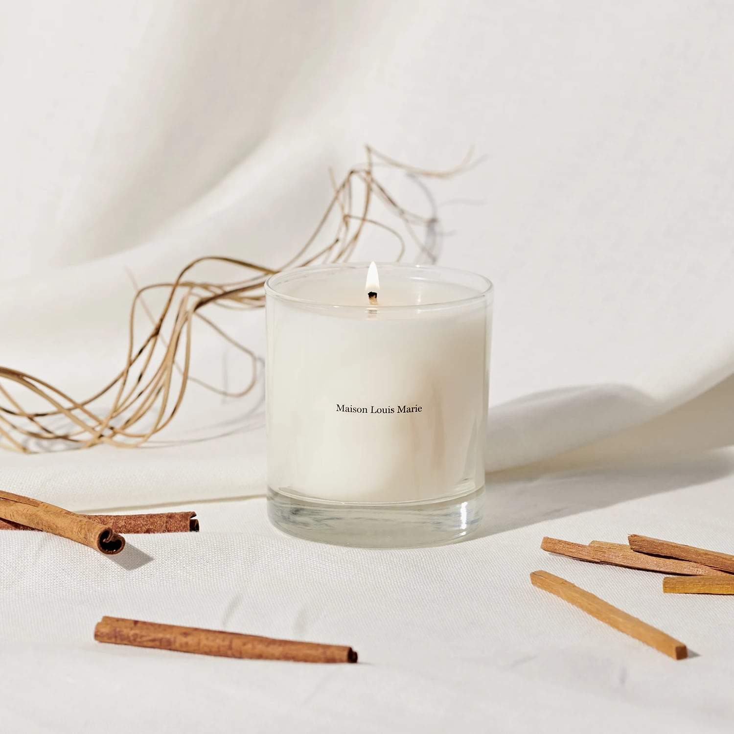 Maison Louis Marie No.04 Bois De Balincourt Candle - KANSO