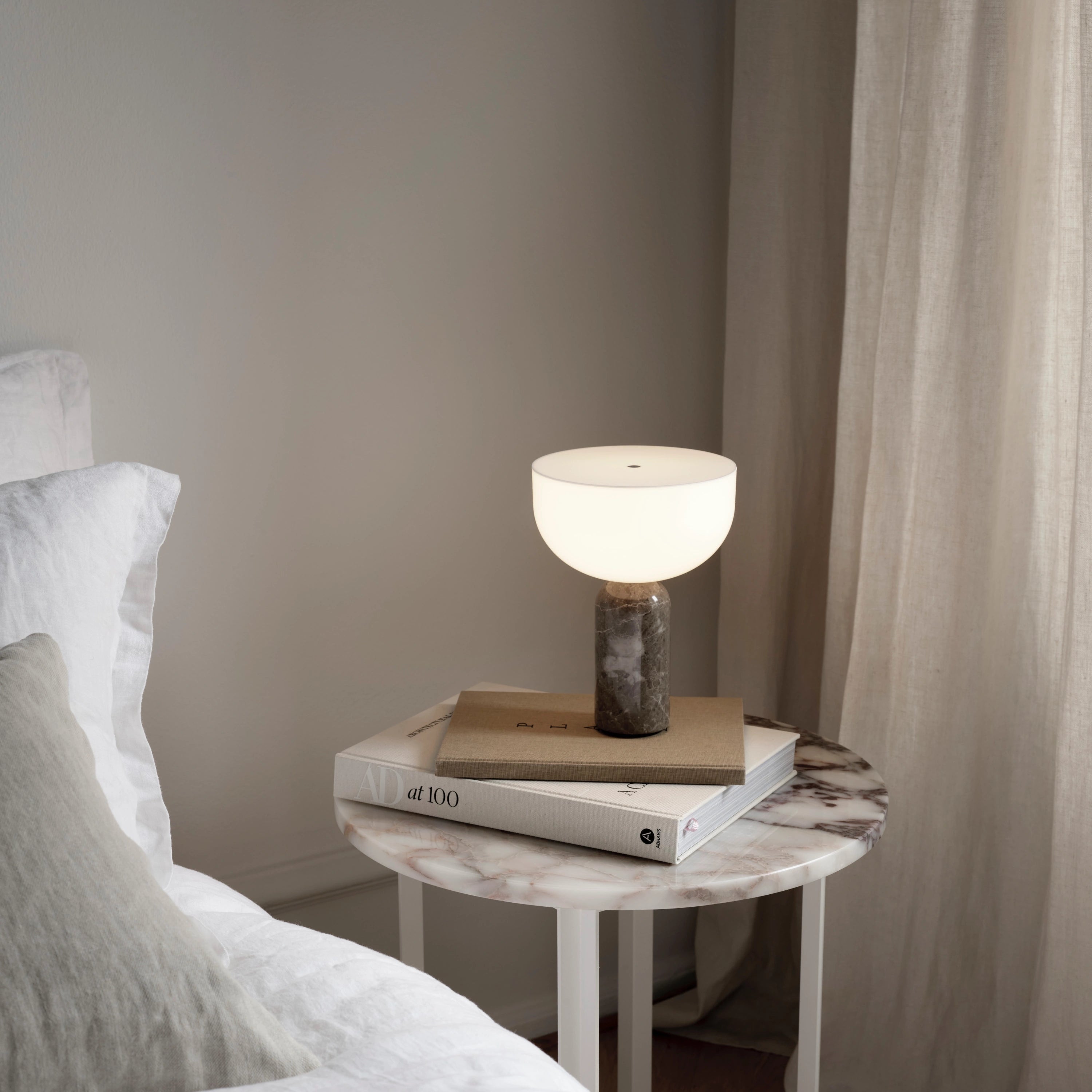 New Works Kizu Table Lamp, Portable Gris Du Marais - KANSO#Color_Gris Du Marais