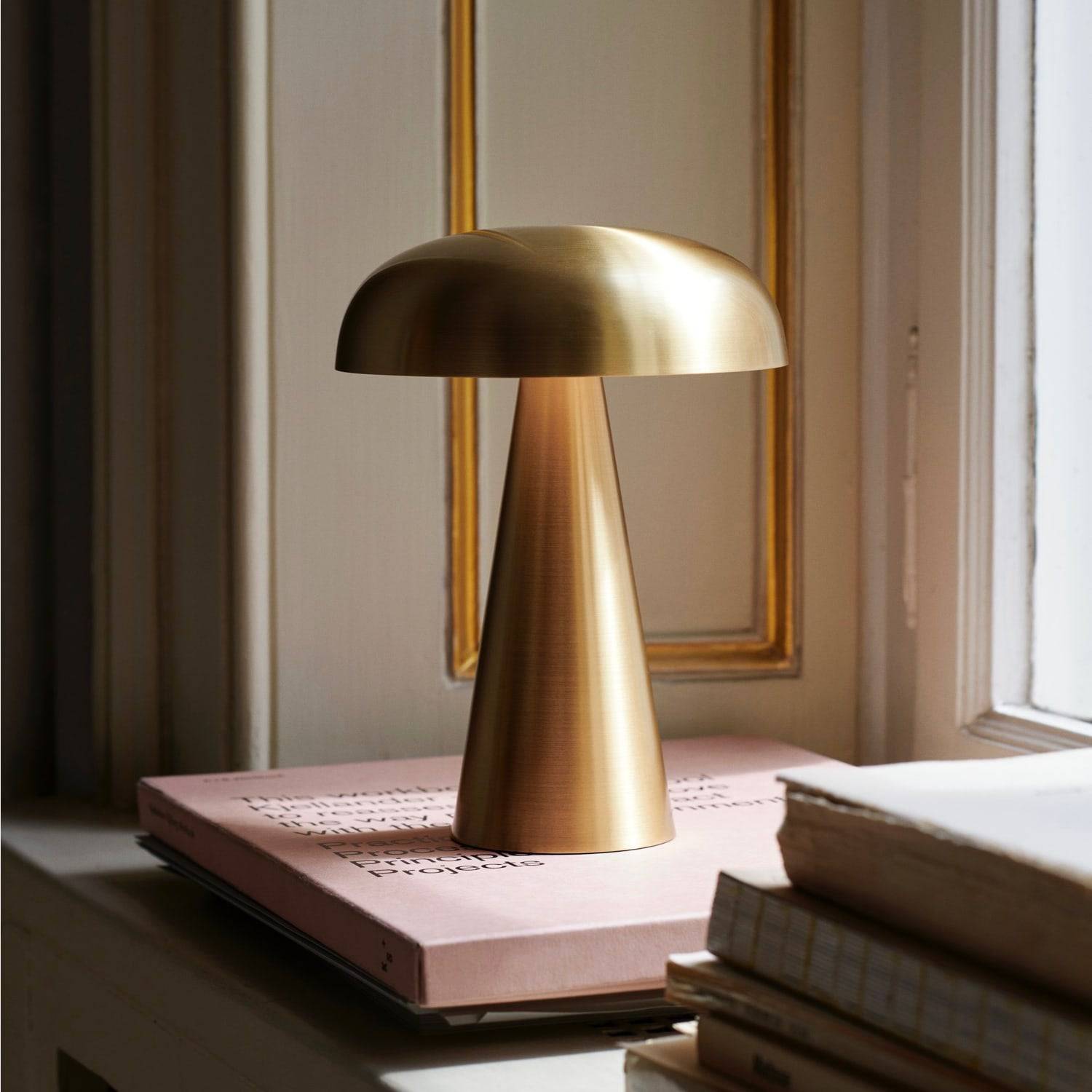 &Tradition Como SC53, Portable Lamp Brass - KANSO#Color_Brass